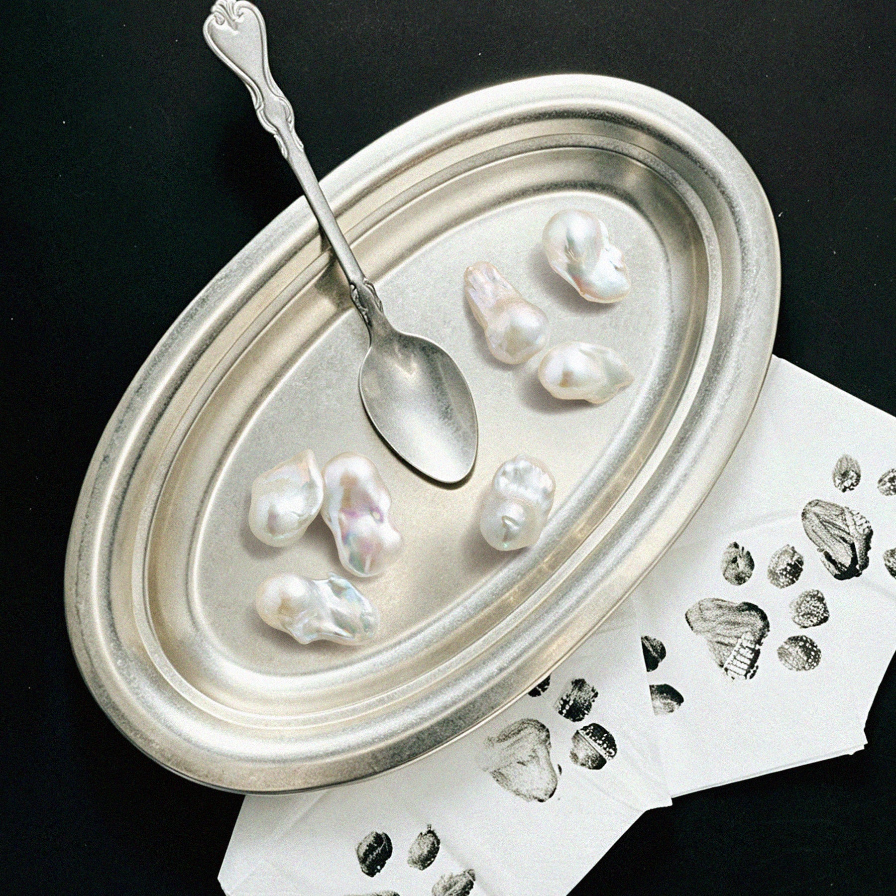 Baroque Pearls vs. Classic Pearls: Understanding the Beauty of Each Style