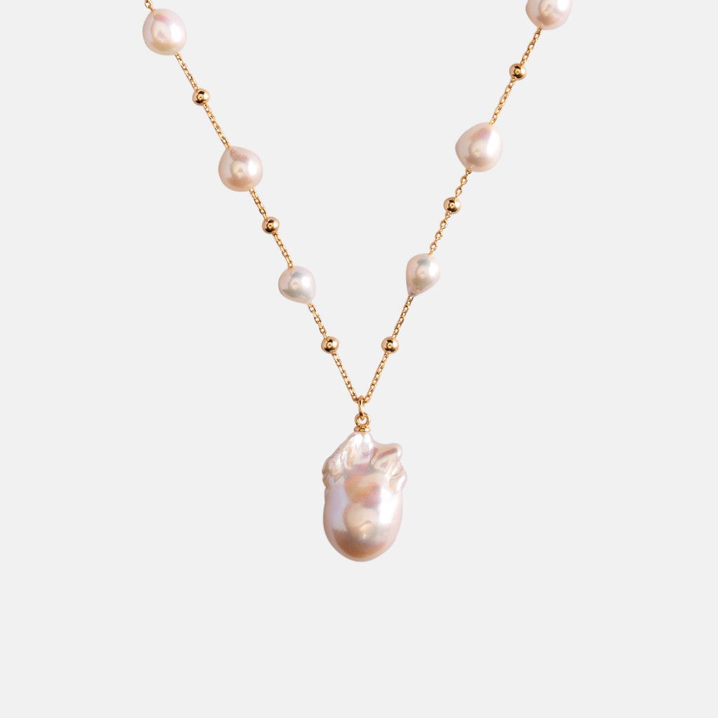 Gypsophila White Baroque Pearl Necklace