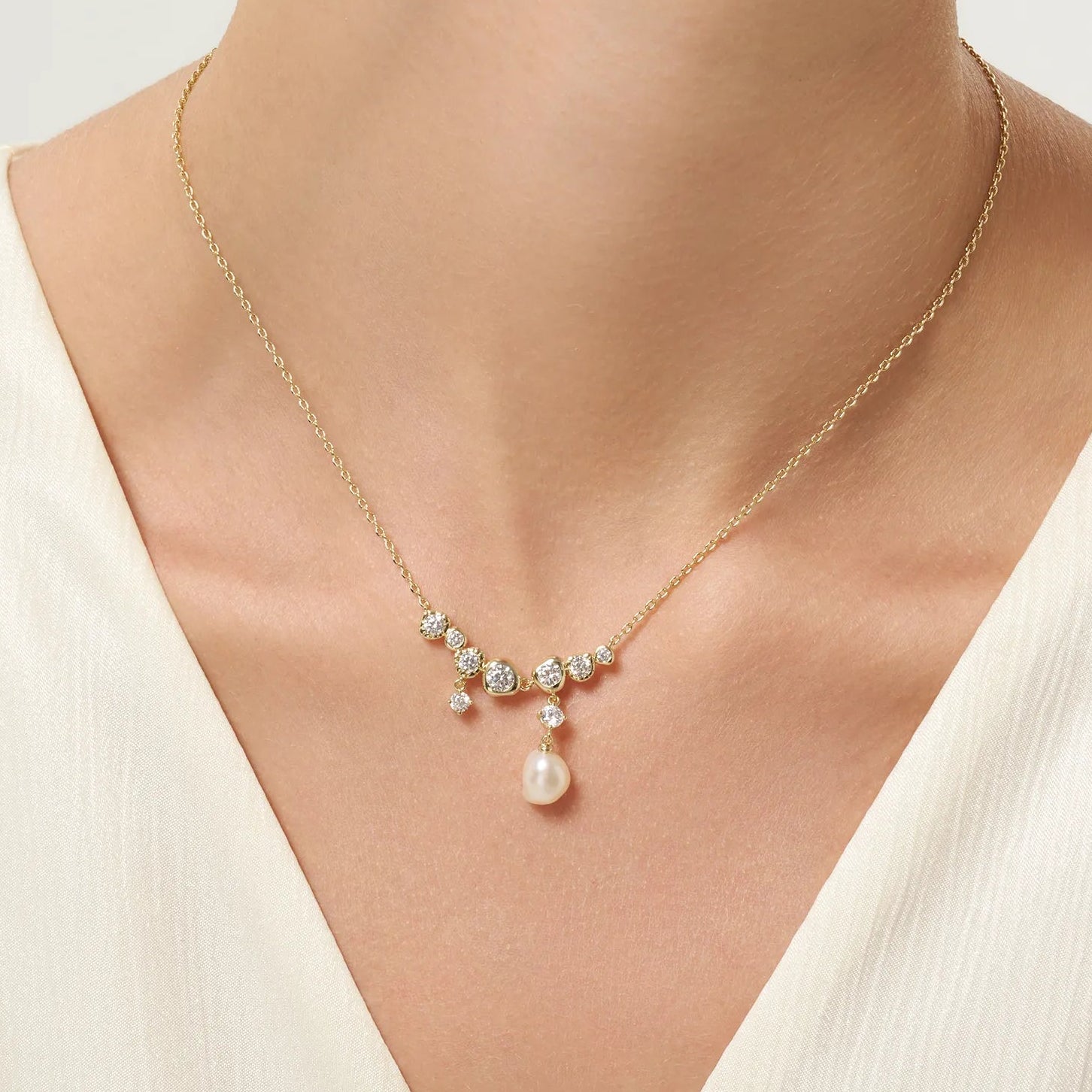 Drift Sand Pearl Necklace