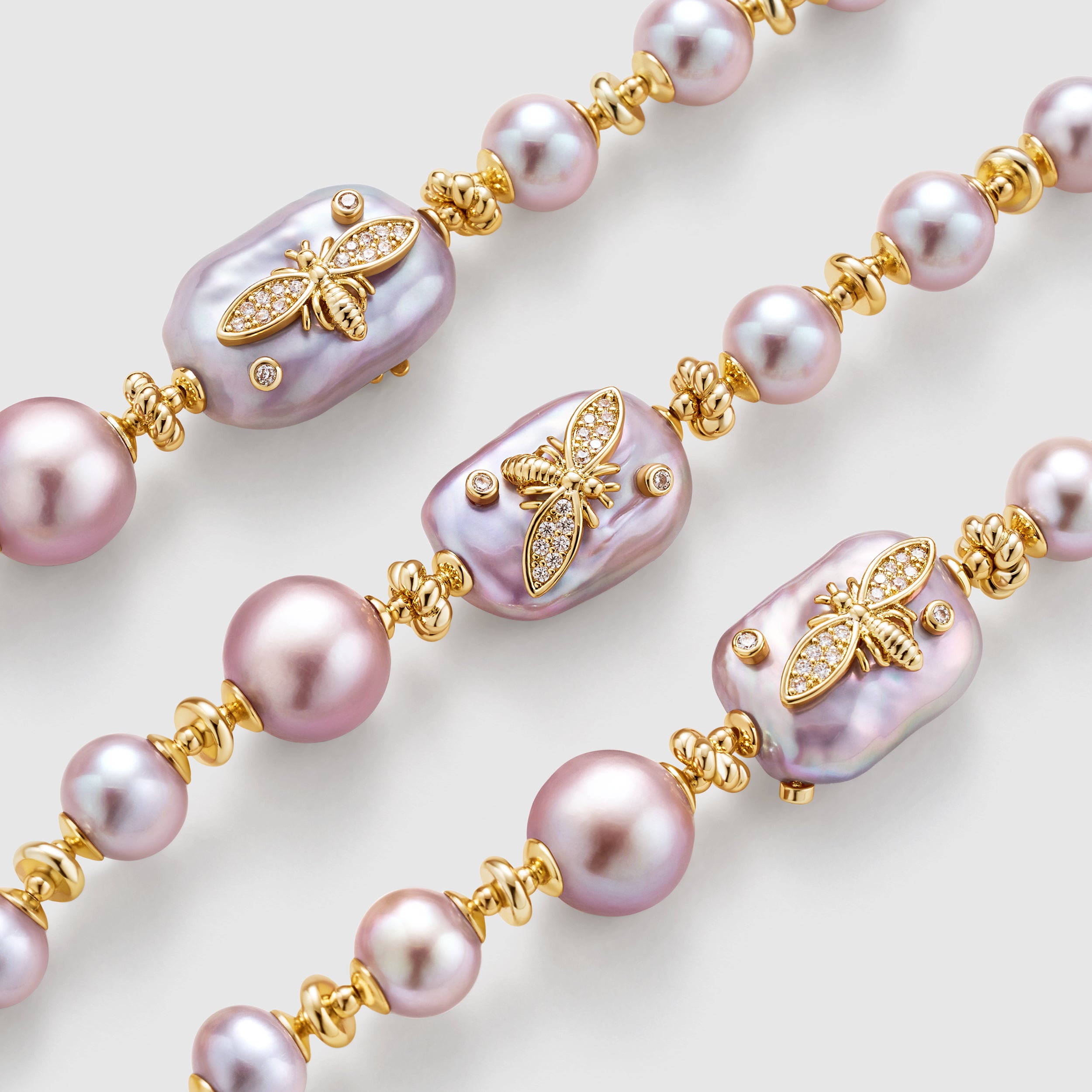 Lavender Baroque Pearl Bee Bracelet
