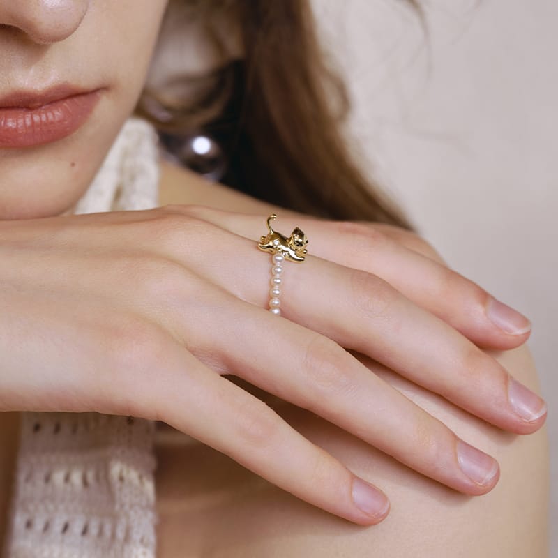 Playful Cat Pearl Beaded Ring