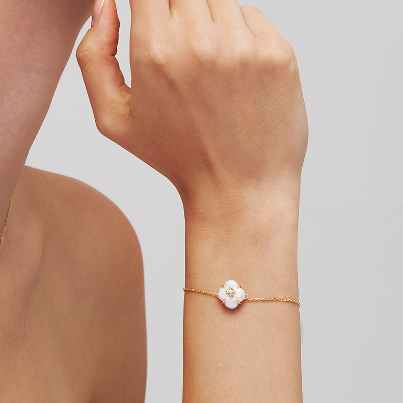 Lucky Clover Pearl Chain Bracelet