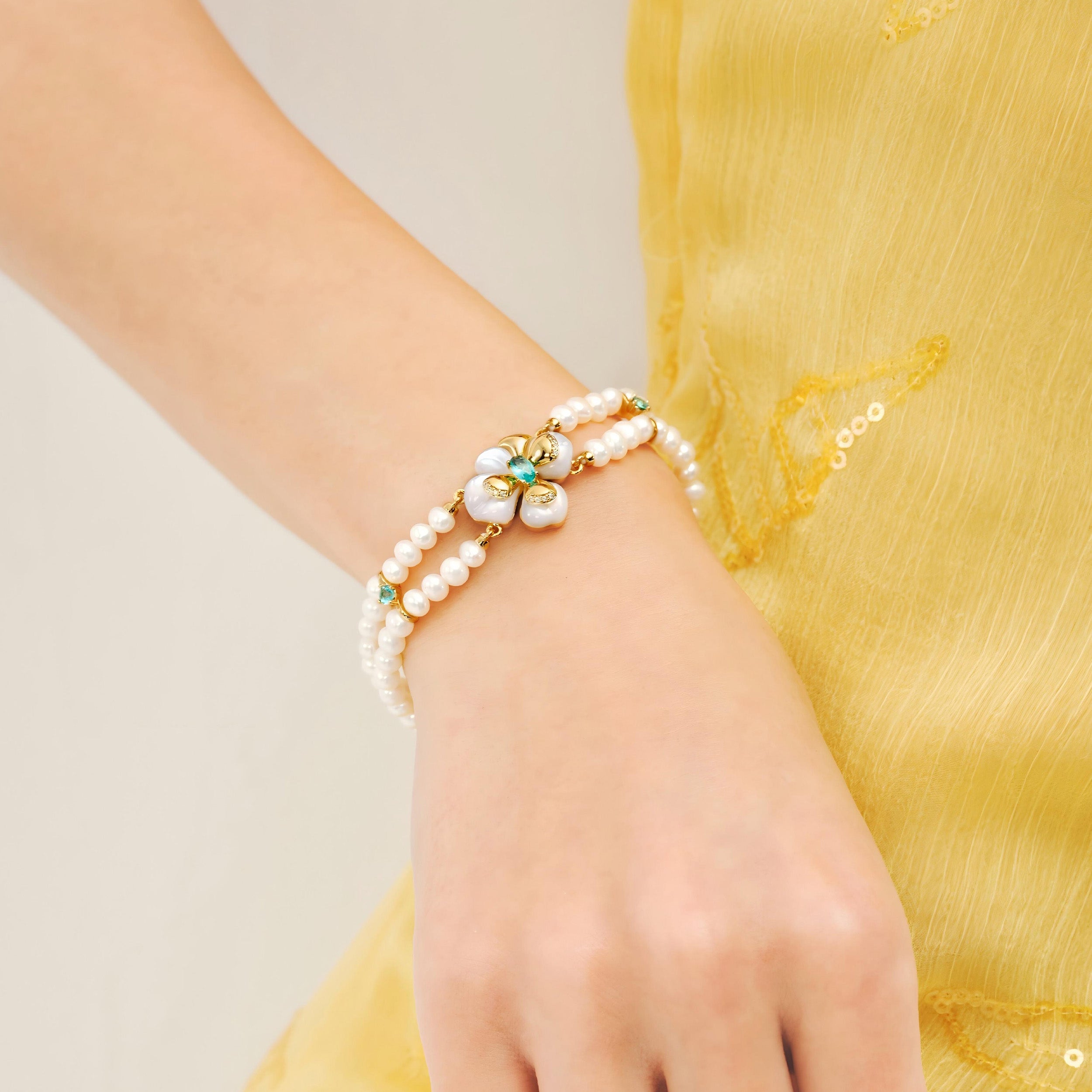 Chloris Pansy Pearl Bracelet