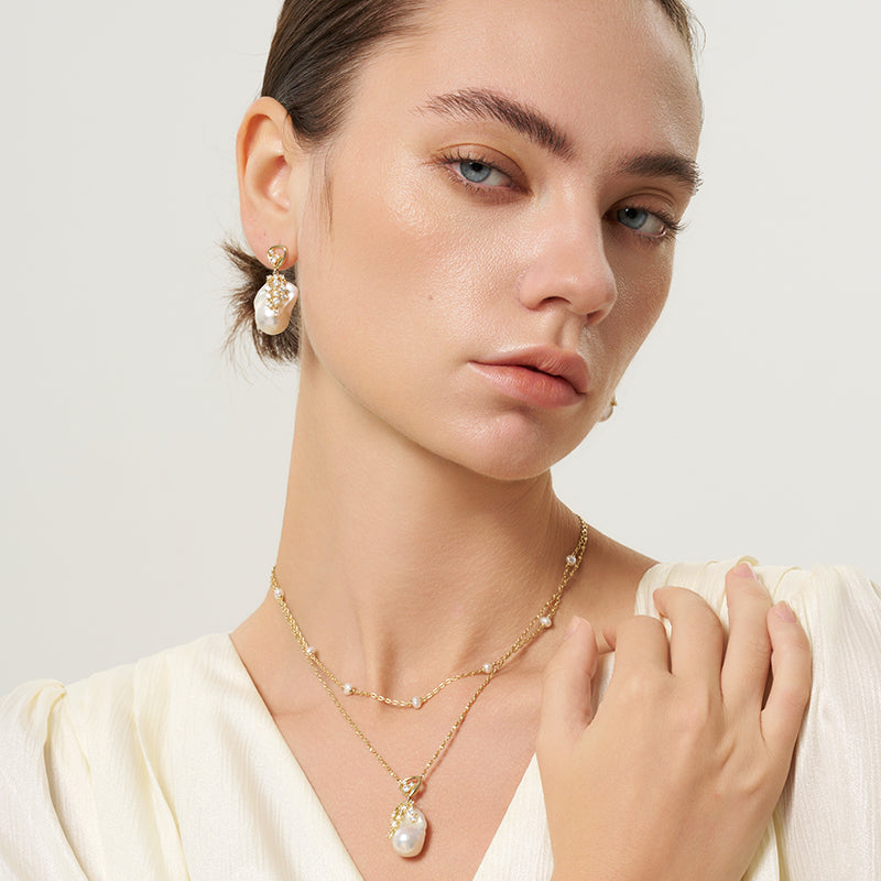 Drift Sand Baroque Pearl Earrings
