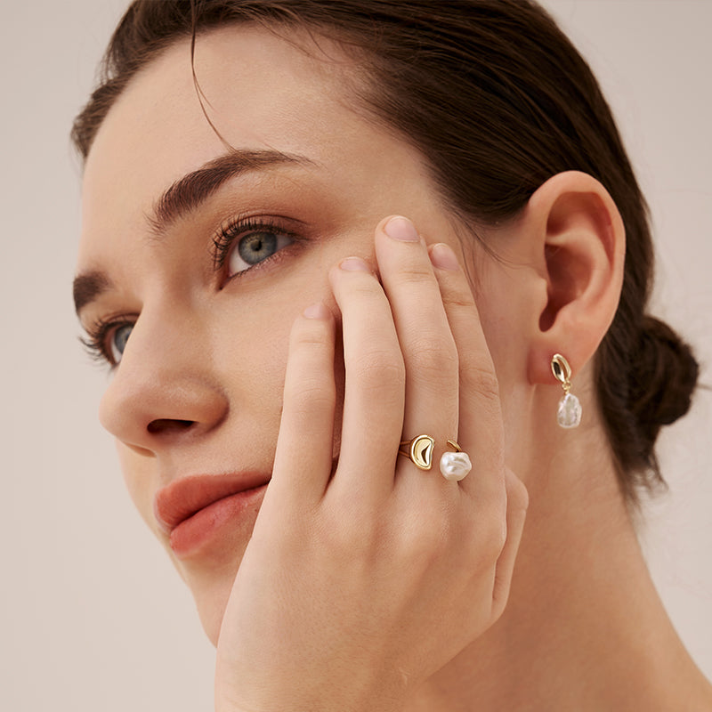 Floriography Keshi Pearl Ring