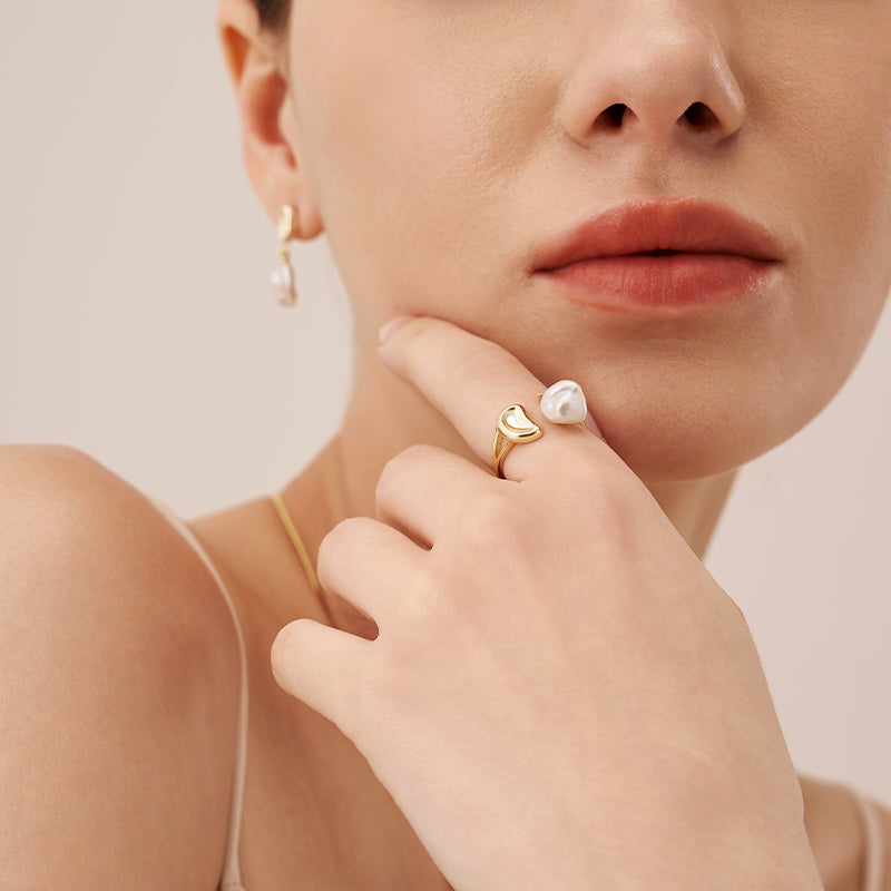 Floriography Keshi Pearl Ring