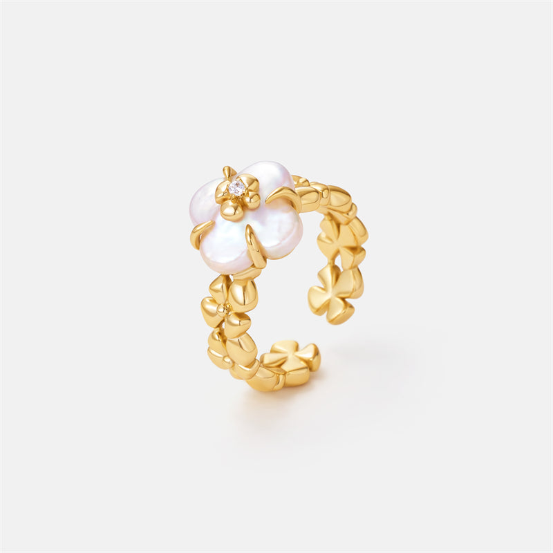 Lucky Clover Pearl Statement Ring