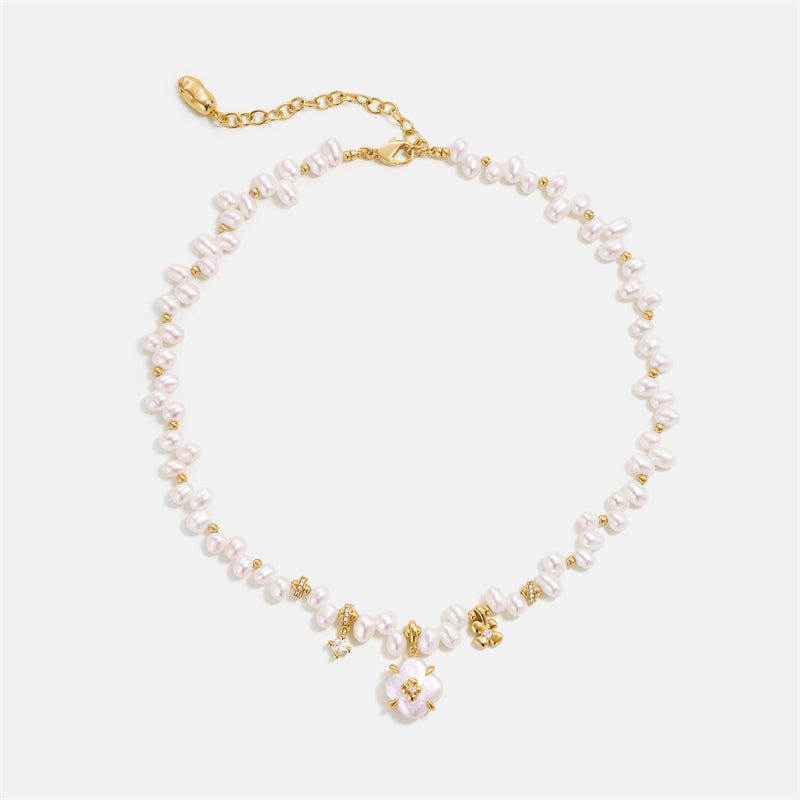 Lucky Clover Pearl Pendant Necklace