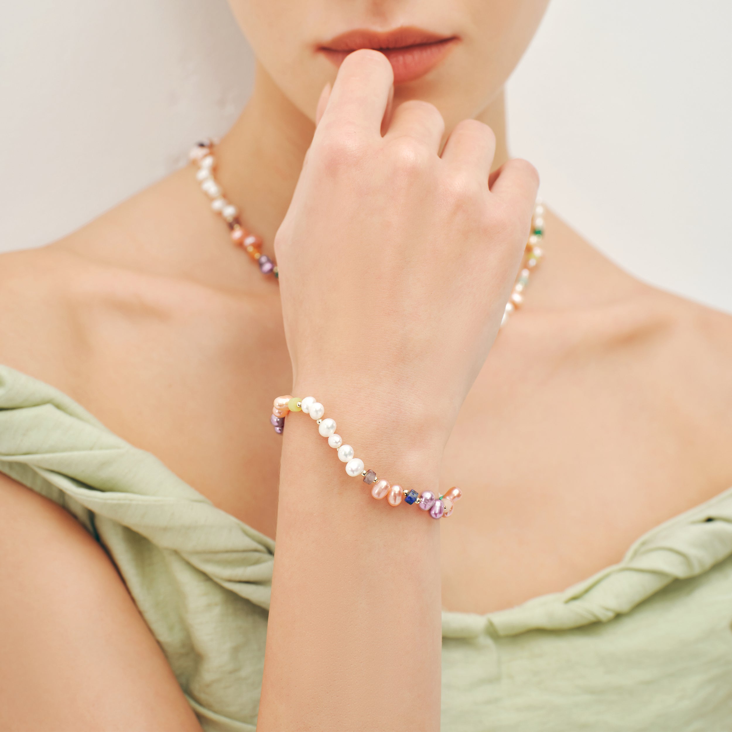 Colorful Beaded Pearl Bracelet