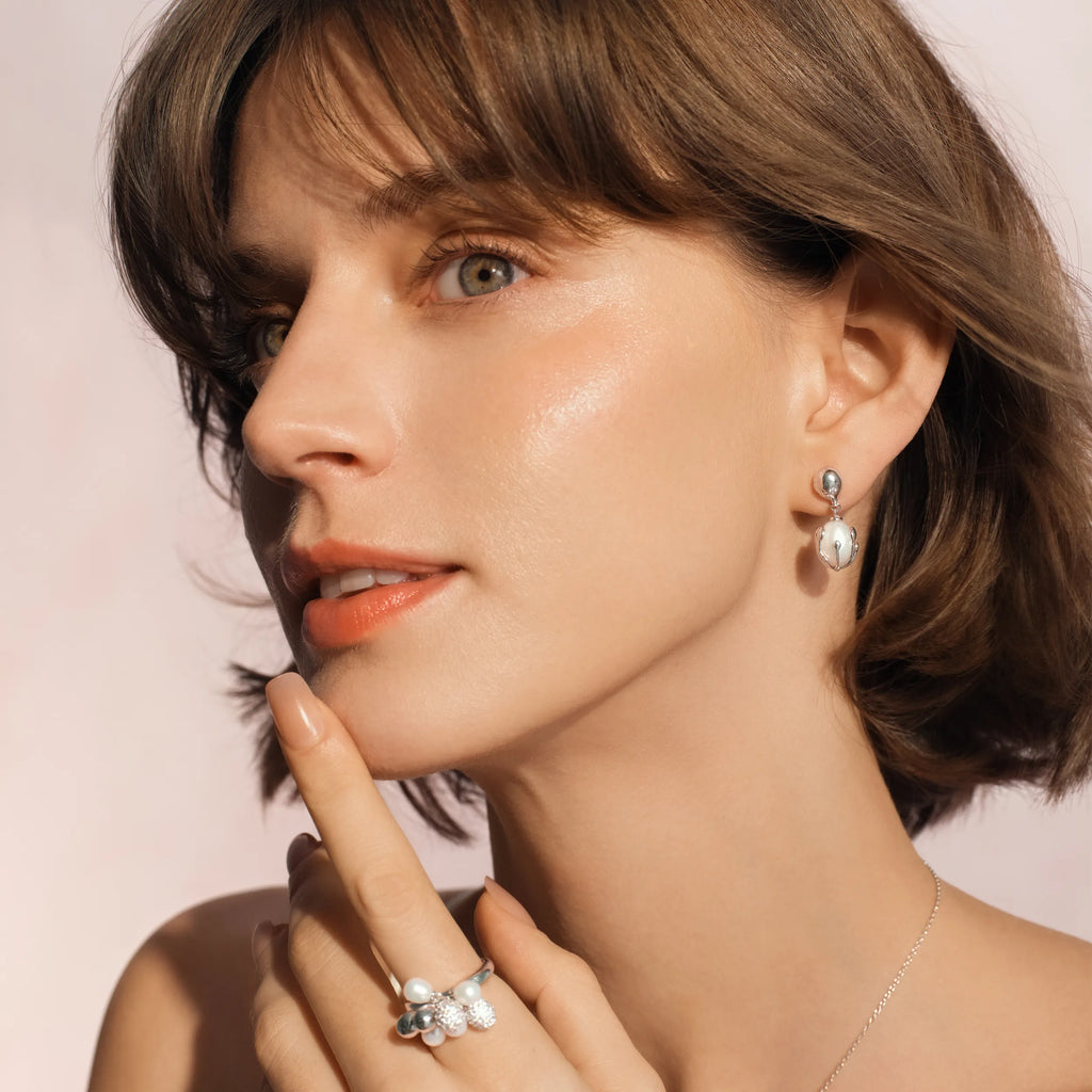 Balloon Bloom Silver Earrings