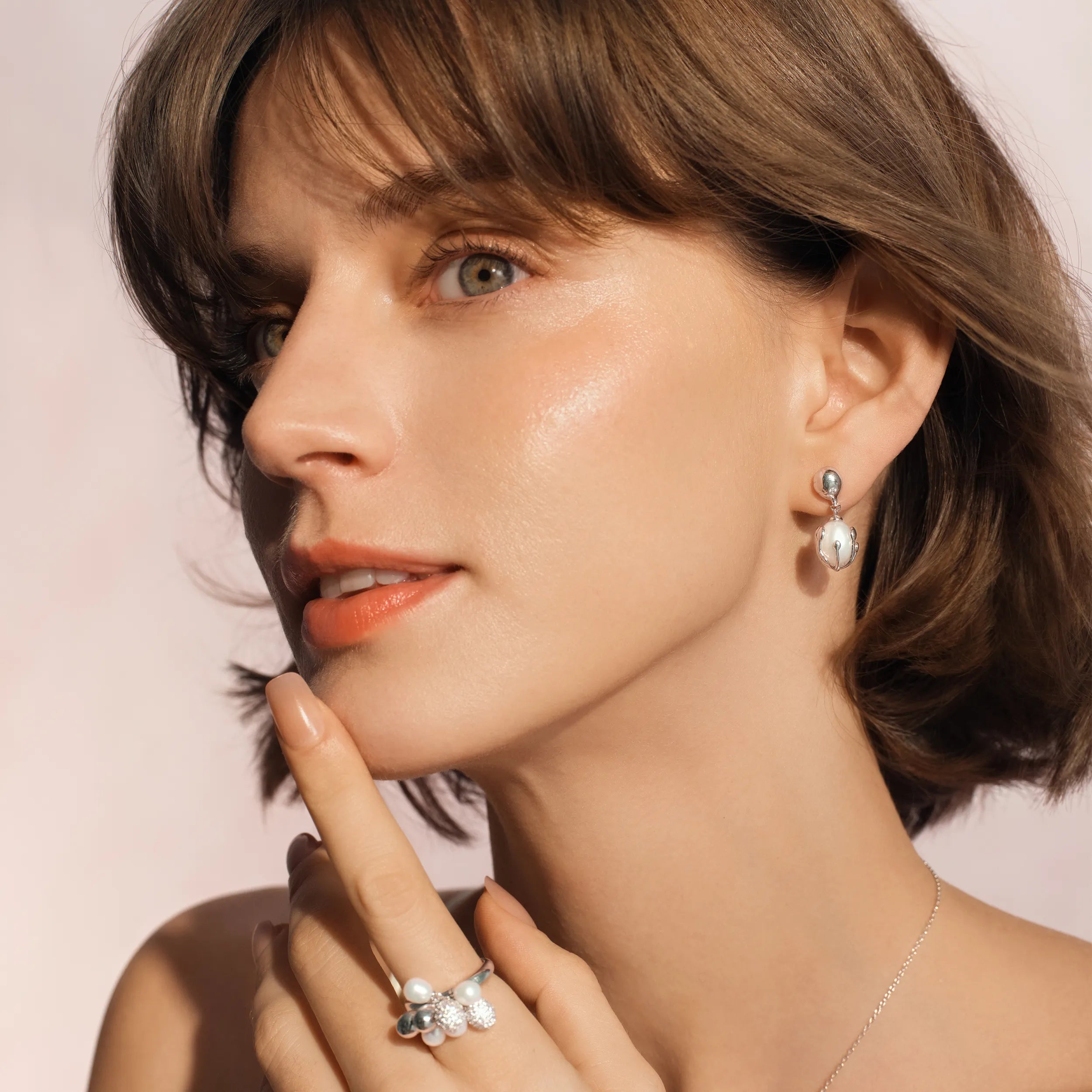 Balloon Bloom Silver Earrings