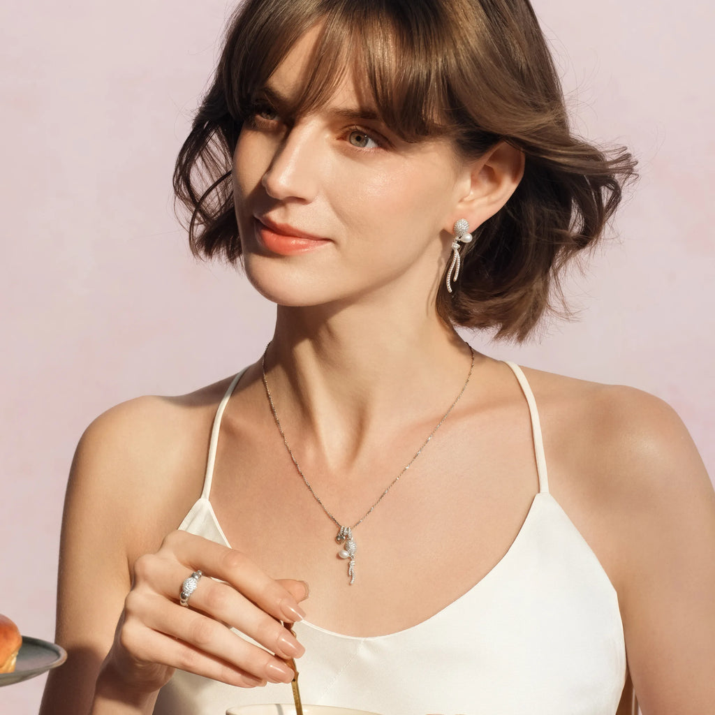 Radiant Balloon Silver Necklace