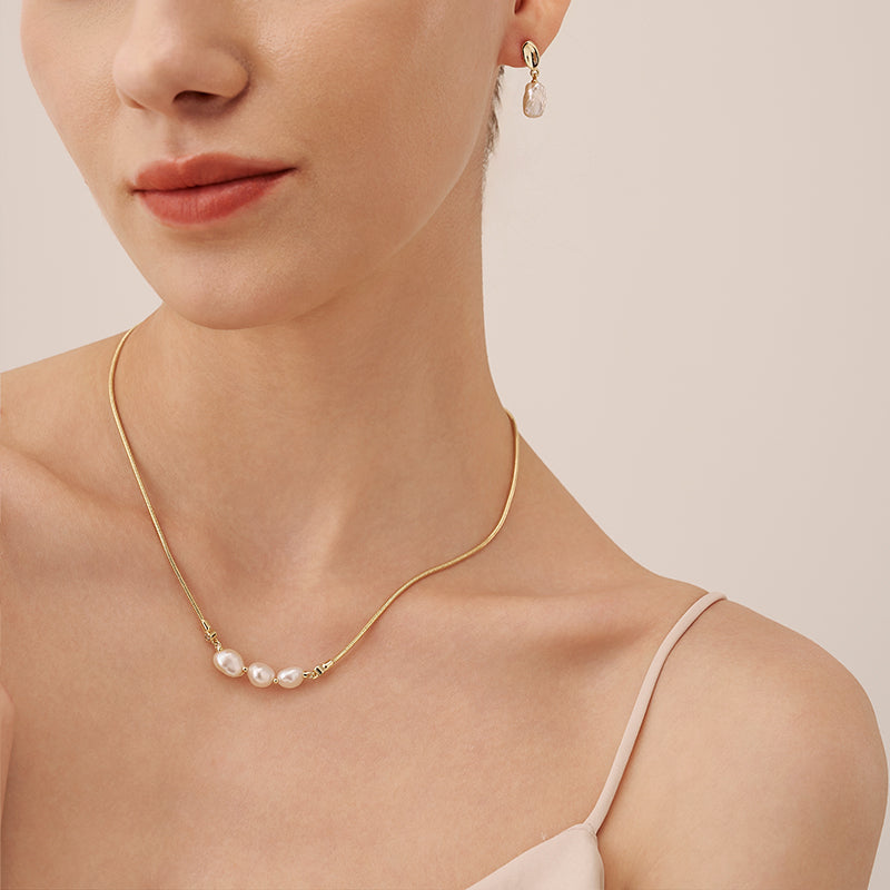 Floriography Pearl Trio Necklace