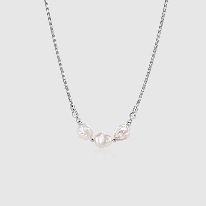Floriography Pearl Chain Necklace