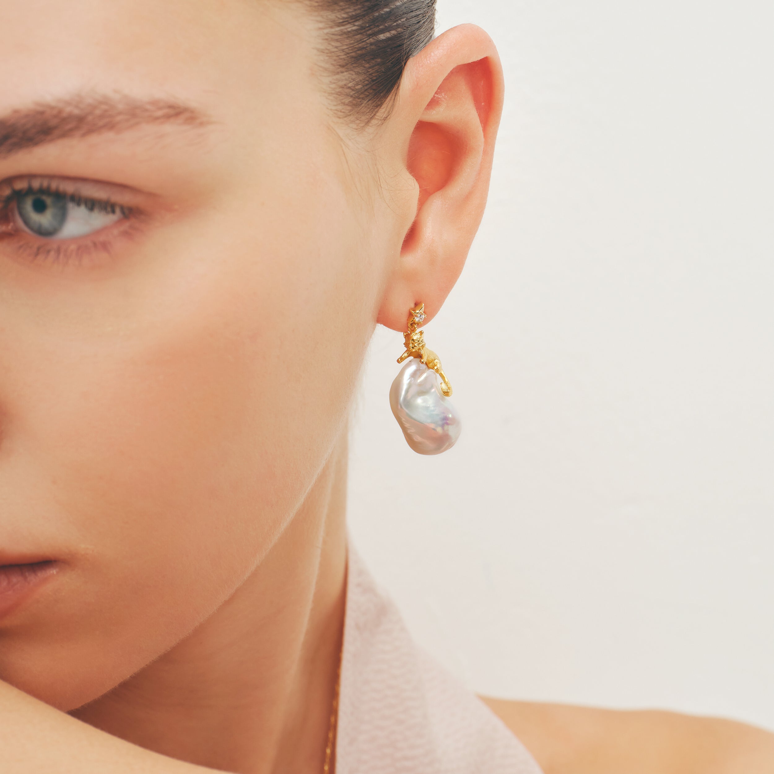 Cat Baroque Pearl Earrings