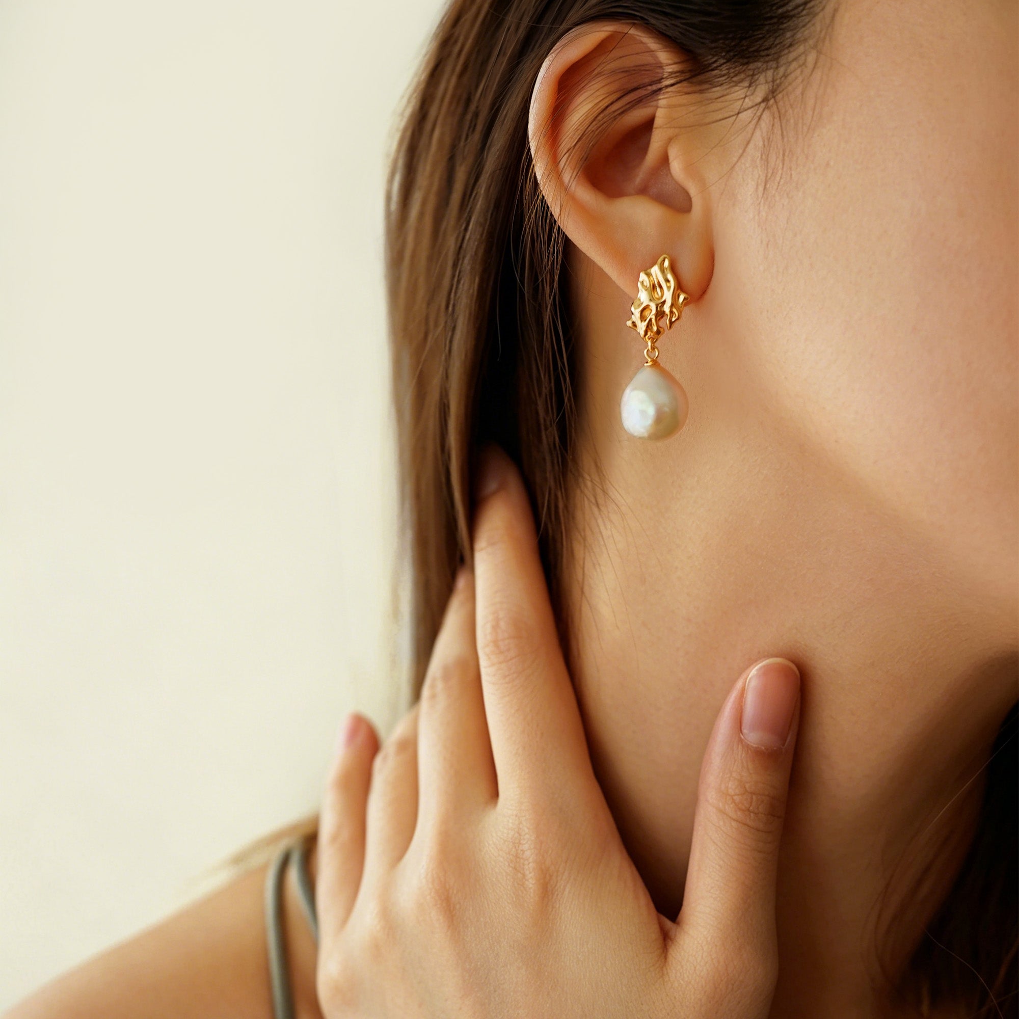 Lava Baroque Button Pearl Earrings