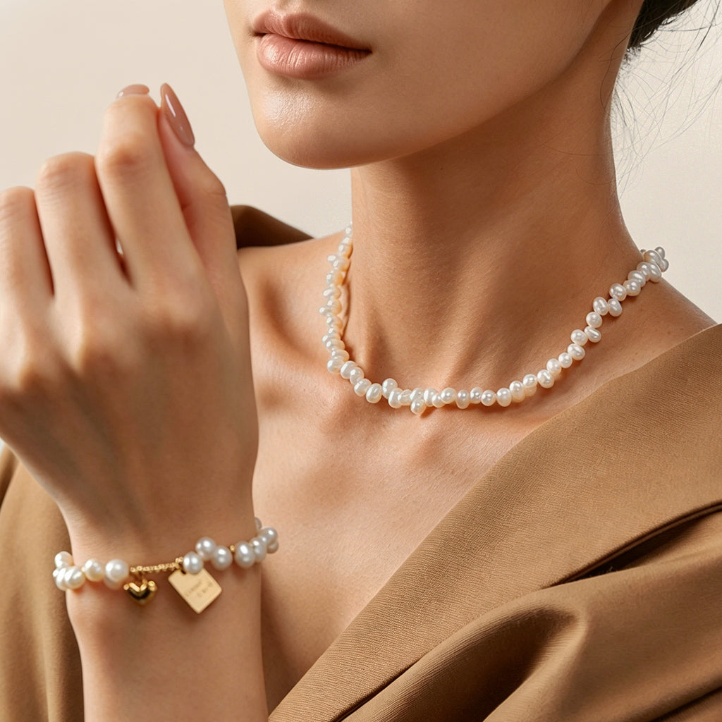 Irregular Choker Pearl Necklace