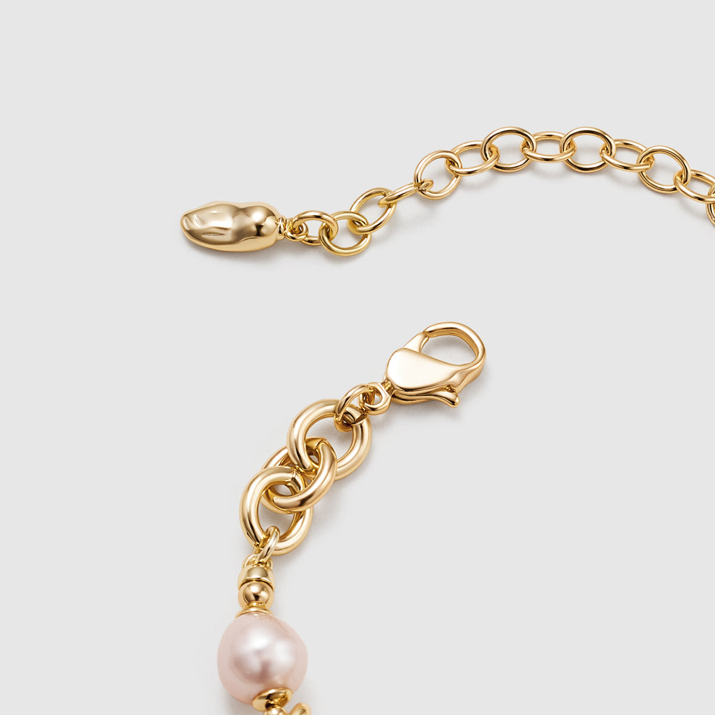 Lavender Baroque Pearl Bee Bracelet