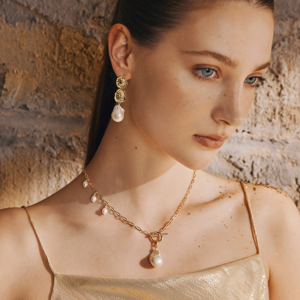 Desolate Realm Baroque Pearl   Earrings