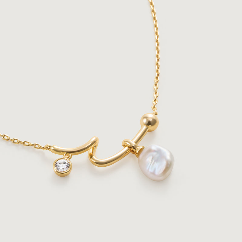 Floriography Pearl Curve Necklace