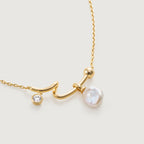 Floriography Pearl Curve Necklace
