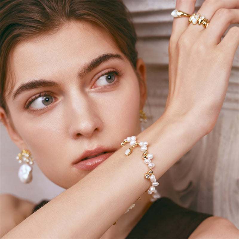 Champagne Moment Pearl Bracelet
