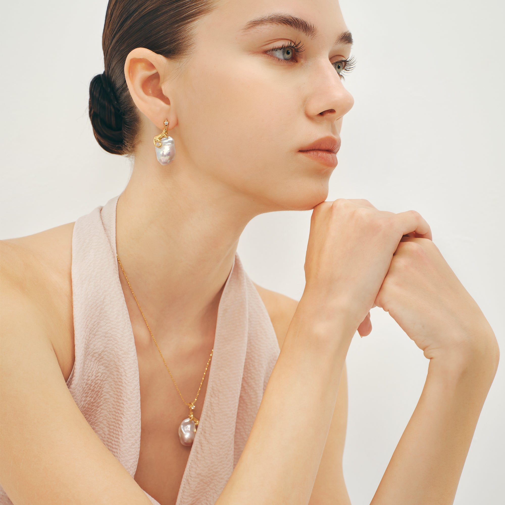 Cat Baroque Pearl Necklace
