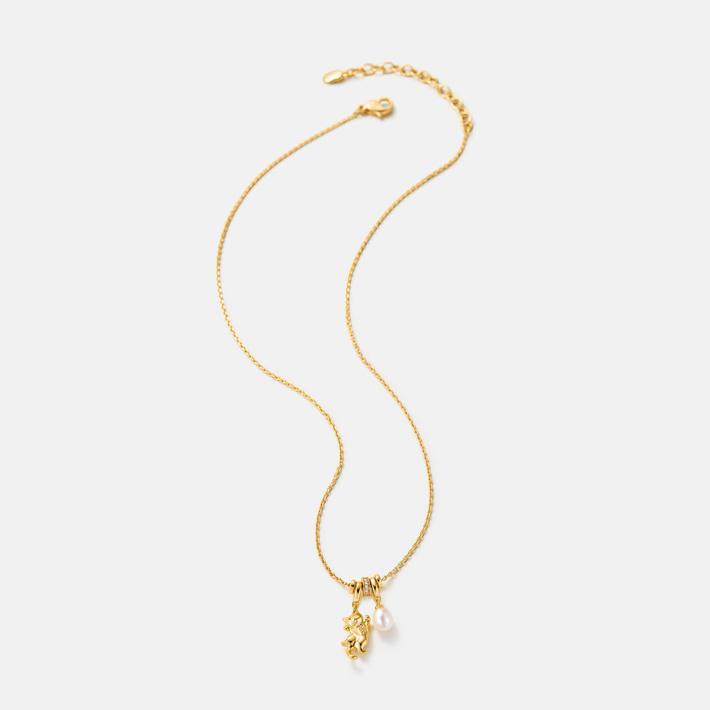 Dancing Cat Pearl Necklace