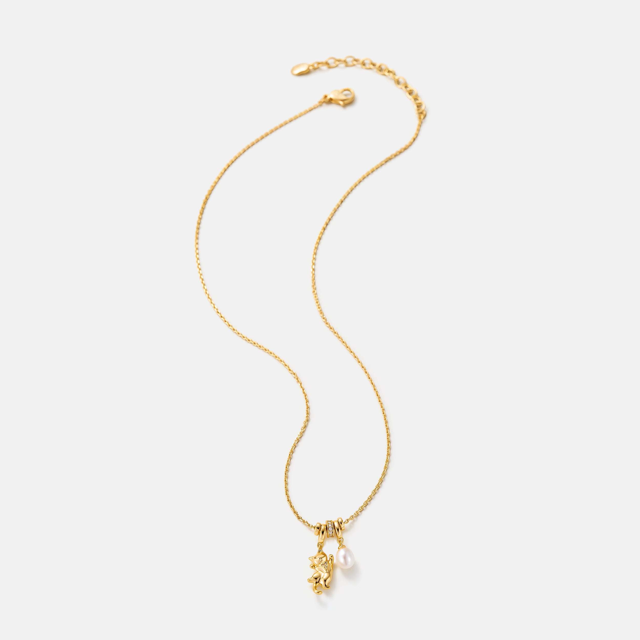 Dancing Cat Pearl Necklace