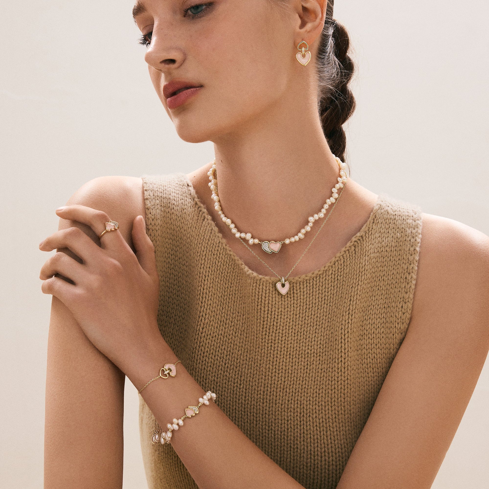 Collier de perles en forme de cœur