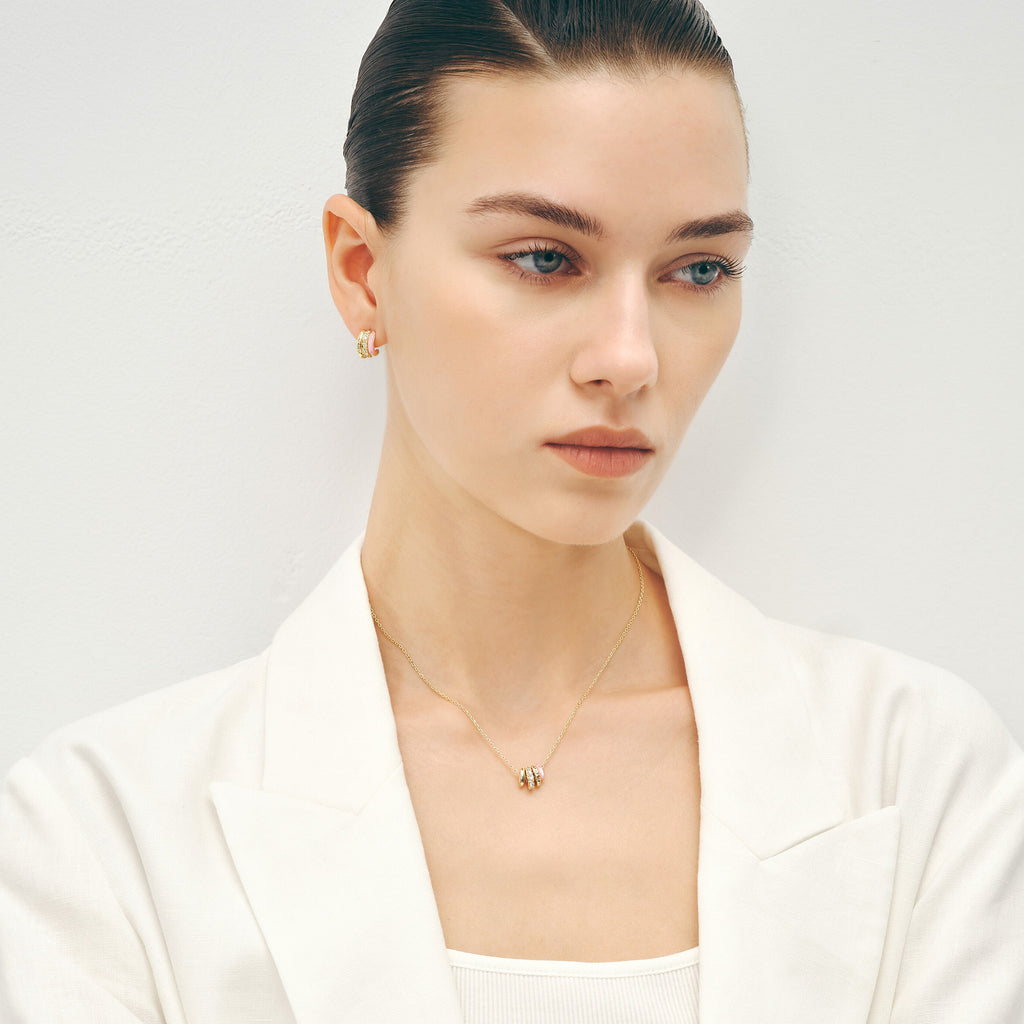 Pink Mother of Pearl Pendant Necklace