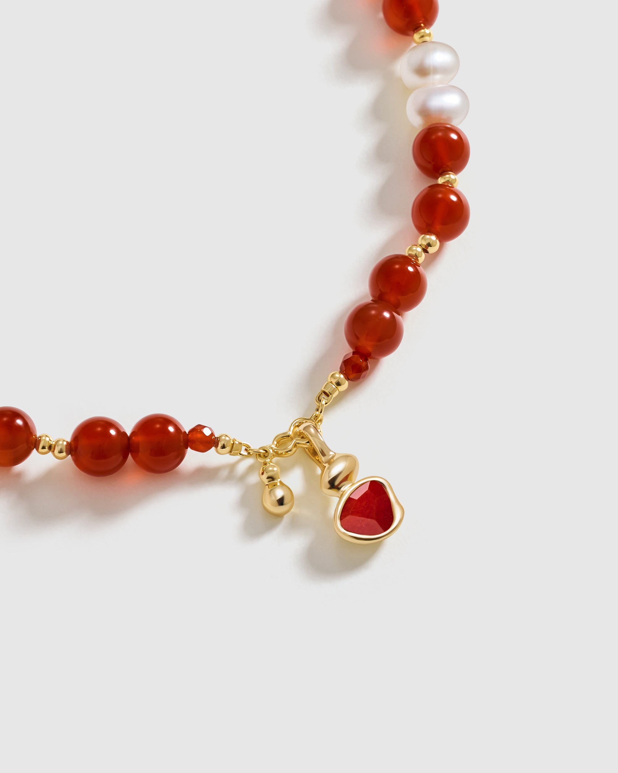 Wulu Red Agate Beaded Necklace