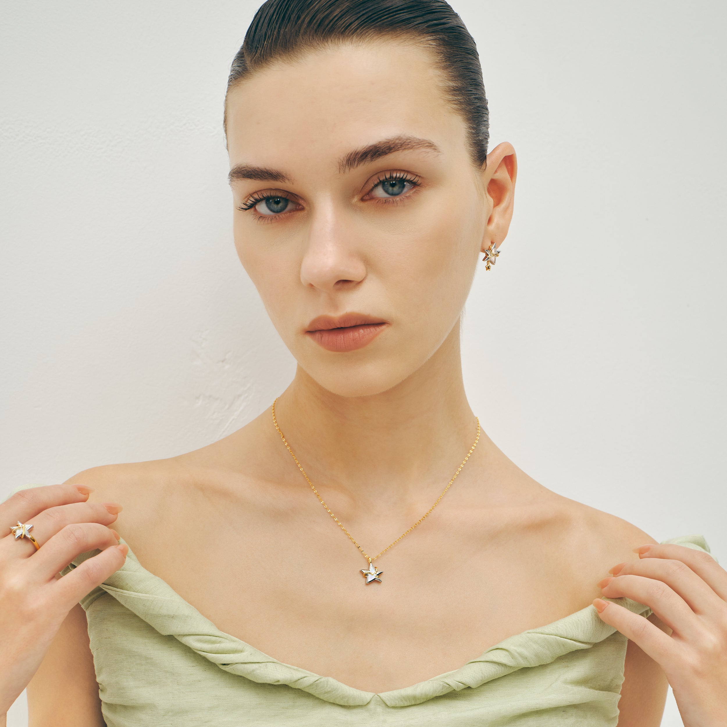 Meteor Mother of Pearl Necklace