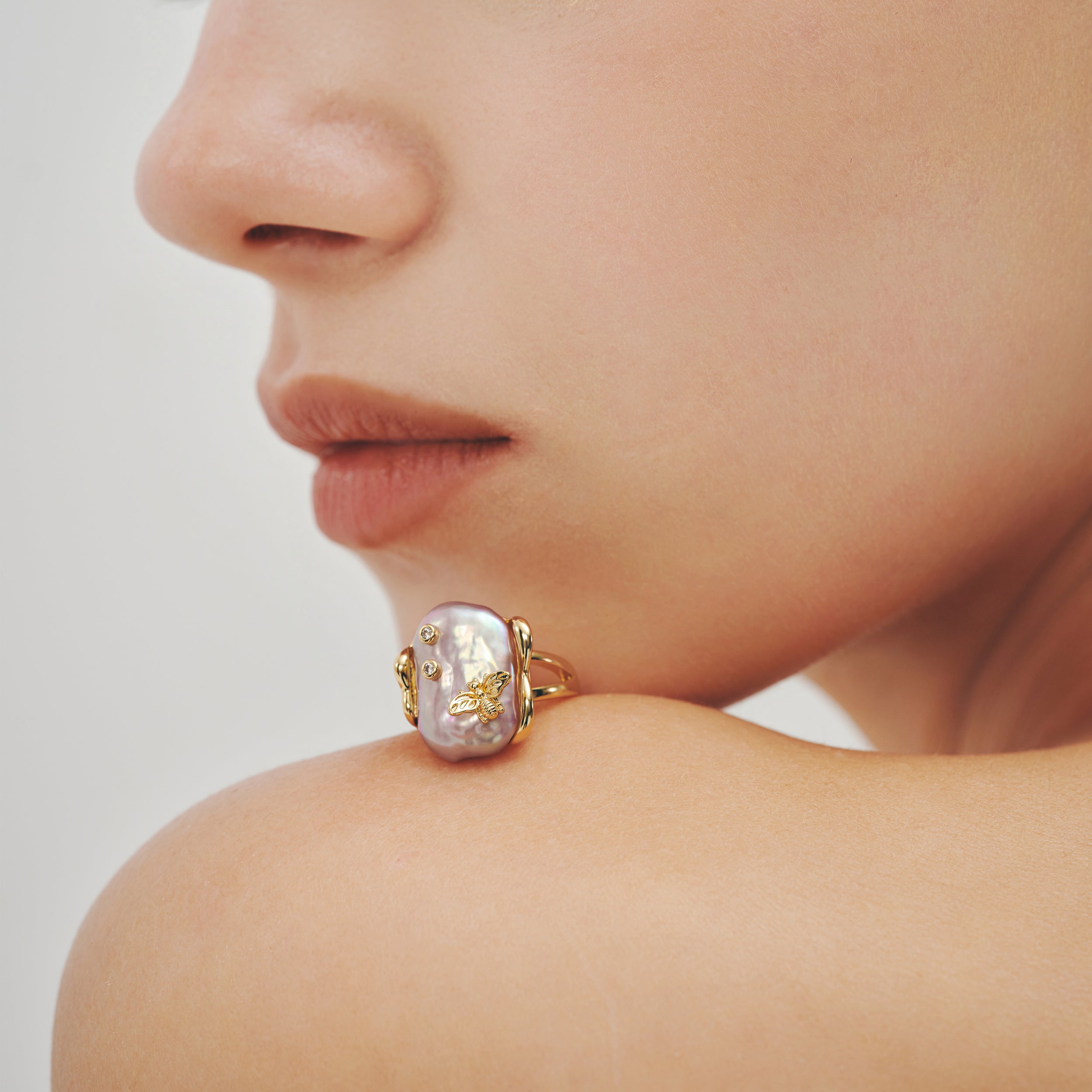 Lavender Baroque Pearl Bee Open Ring