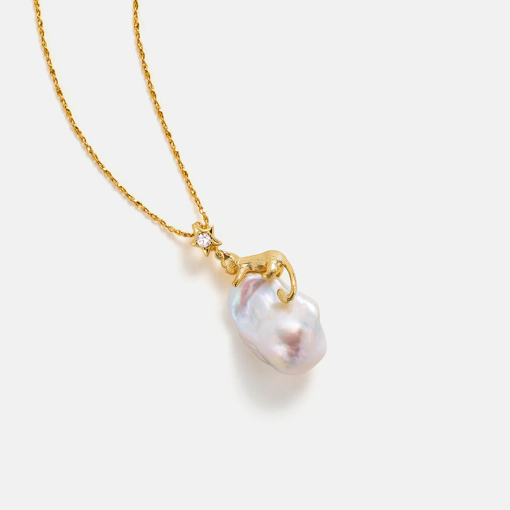 Cat Baroque Pearl Necklace