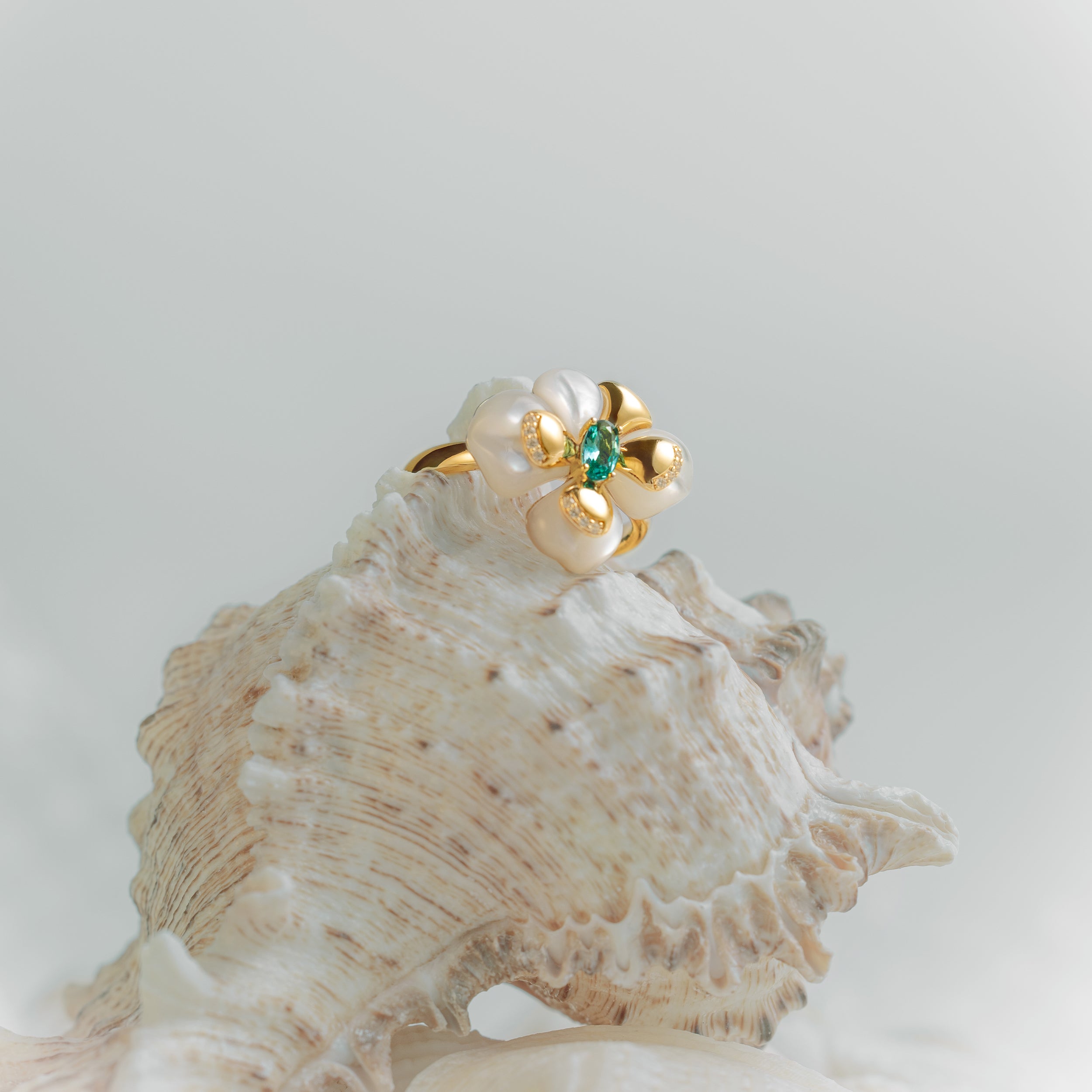 Chloris Pansy Ring