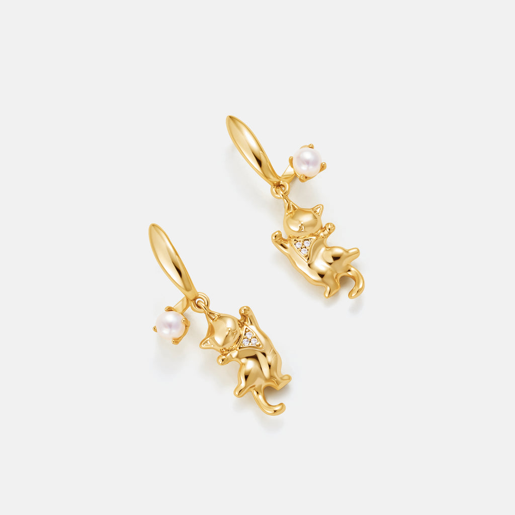 Dancing Cat Pearl Earrings