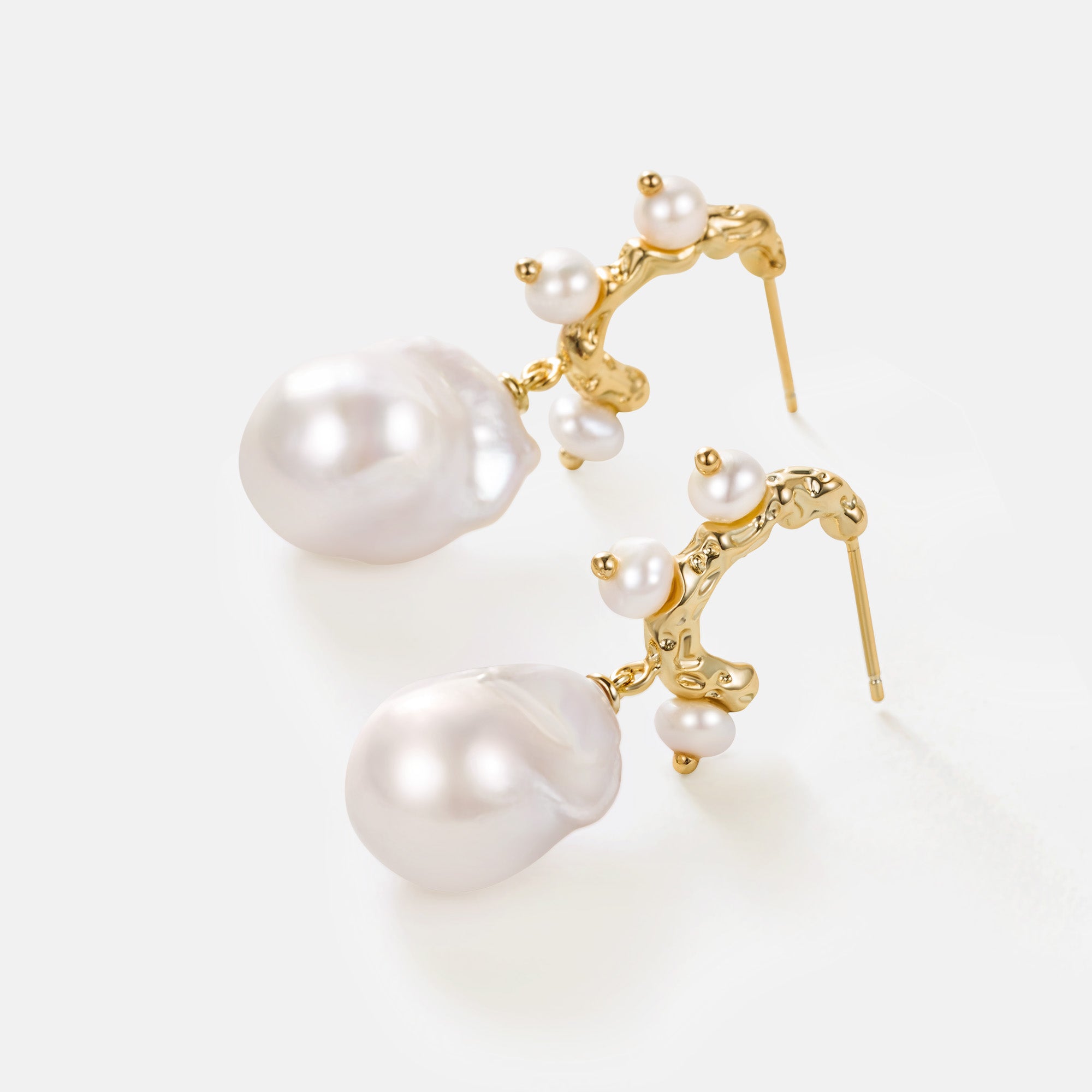 Waltz Baroque Pearl Earrings