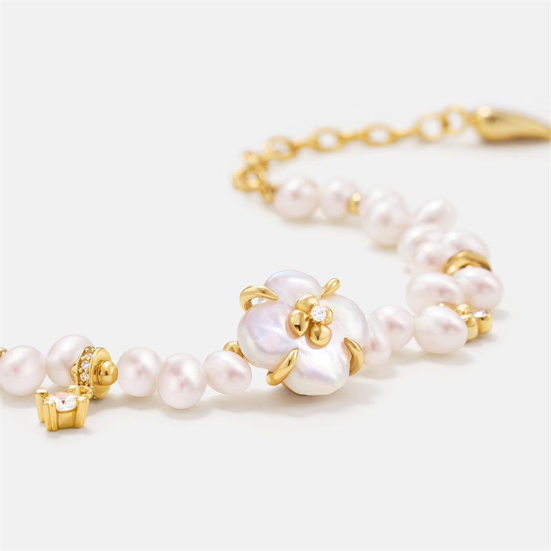 Lucky Clover Pearl Charm Bracelet