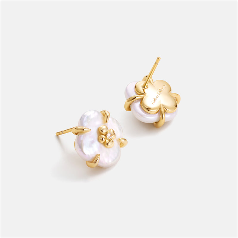Lucky Clover Pearl Stud Earrings