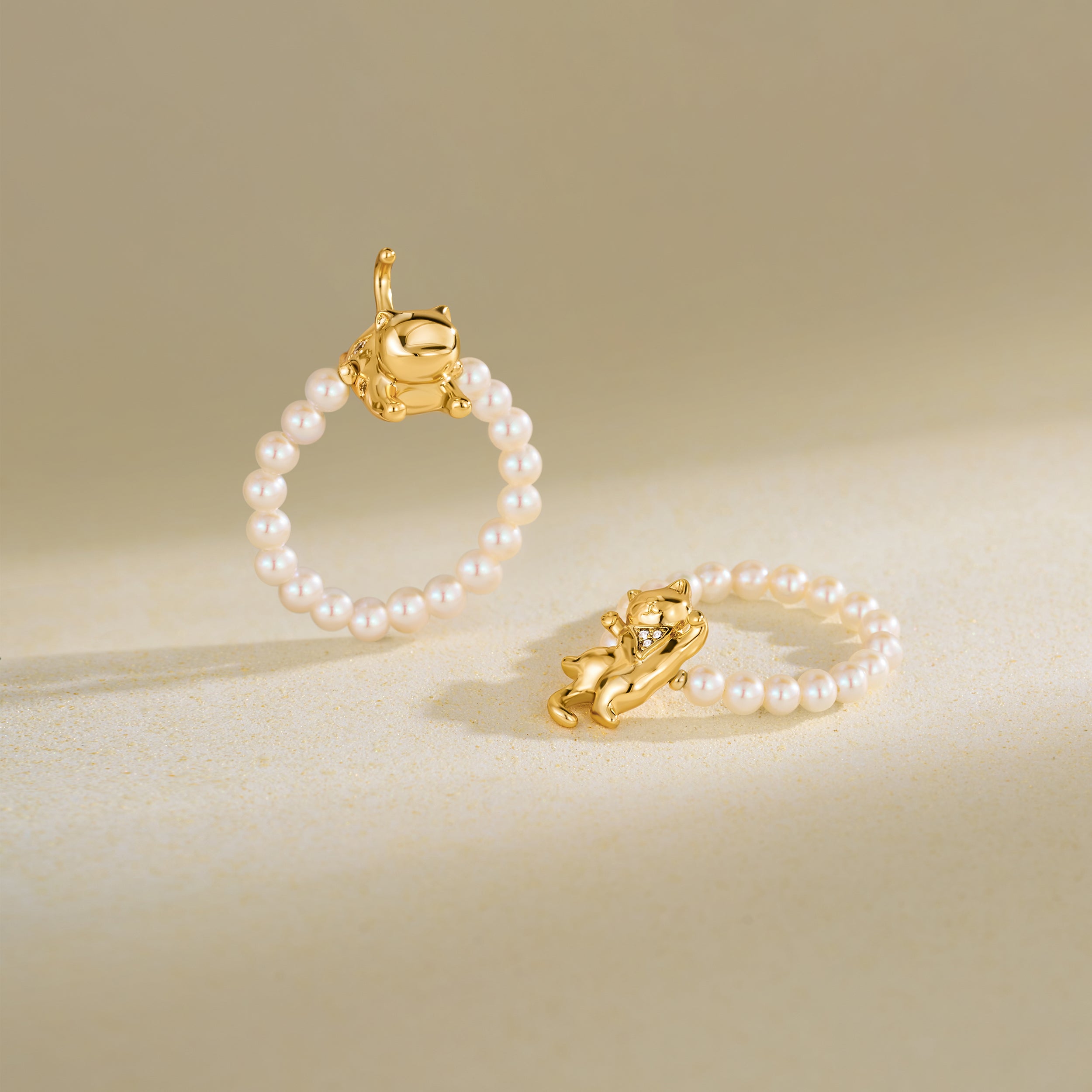 Dancing Cat Pearl Beaded Ring