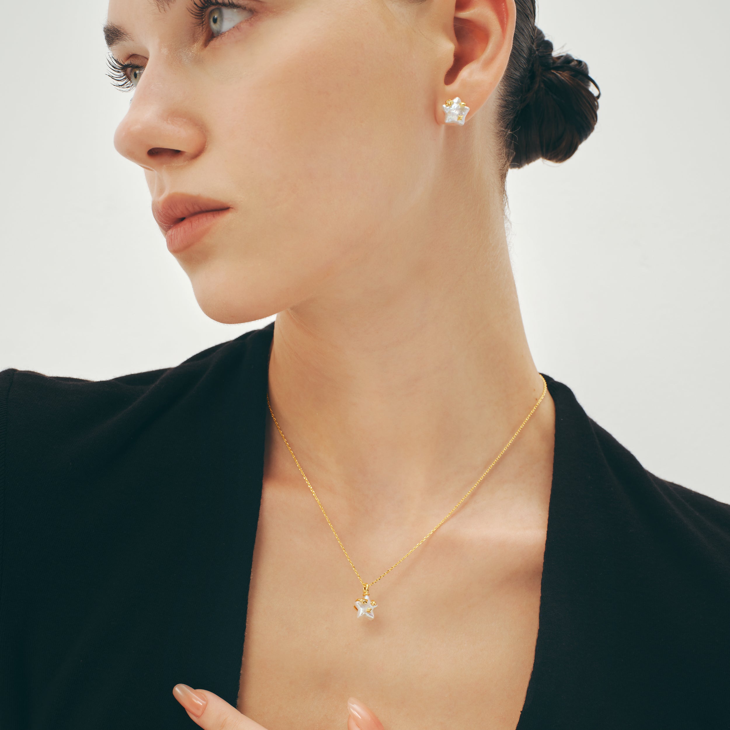 Starlight Pearl Necklace