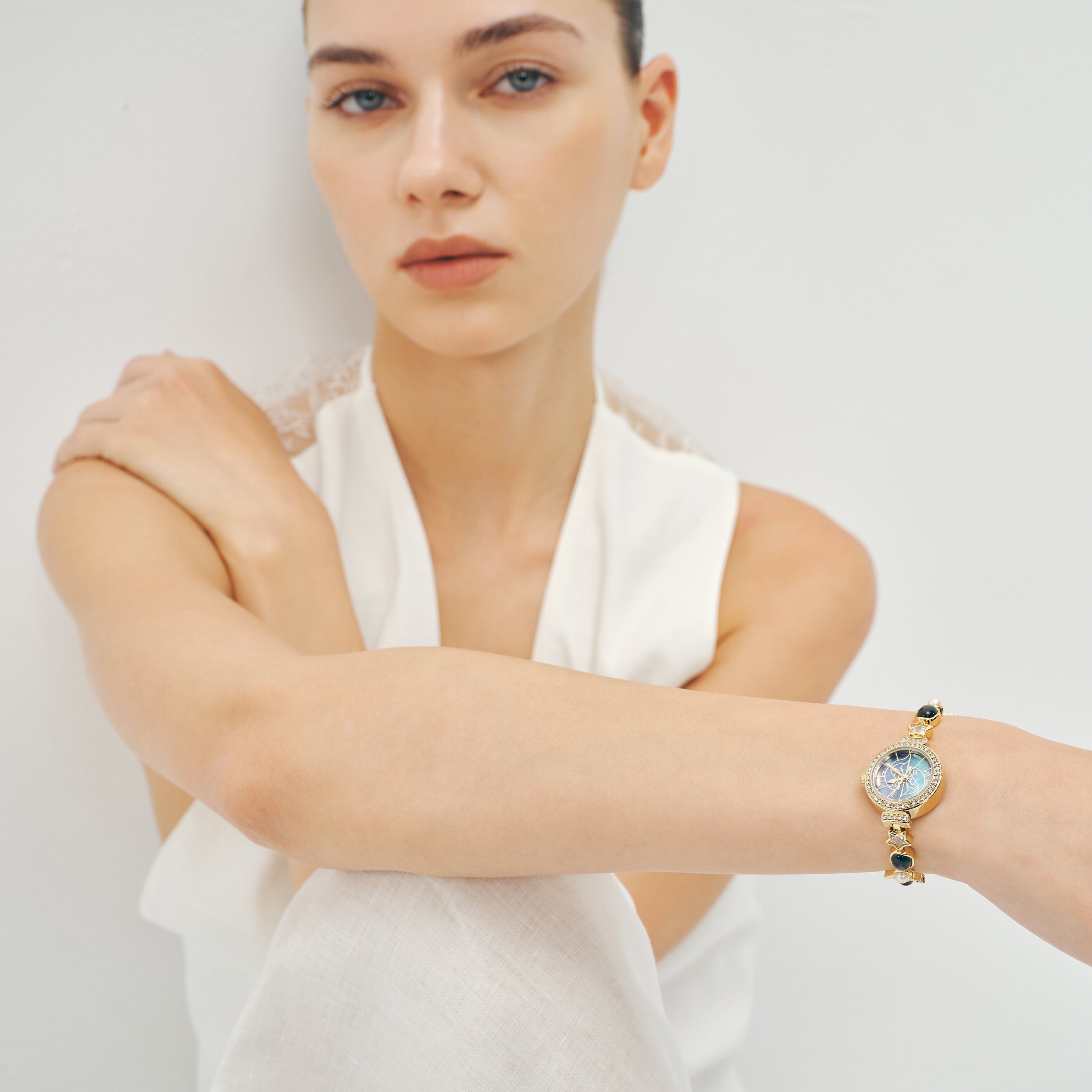 Zodiac Stellar Pearl Watch (Pisces / Cancer / Scorpio)