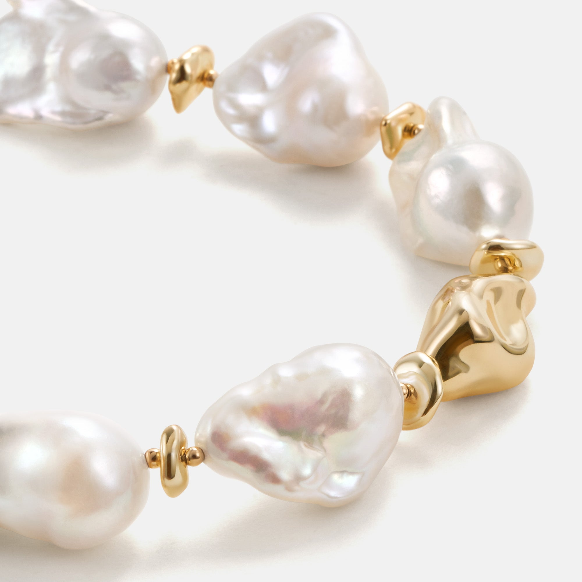 Sea Breeze Baroque Pearl Bracelet