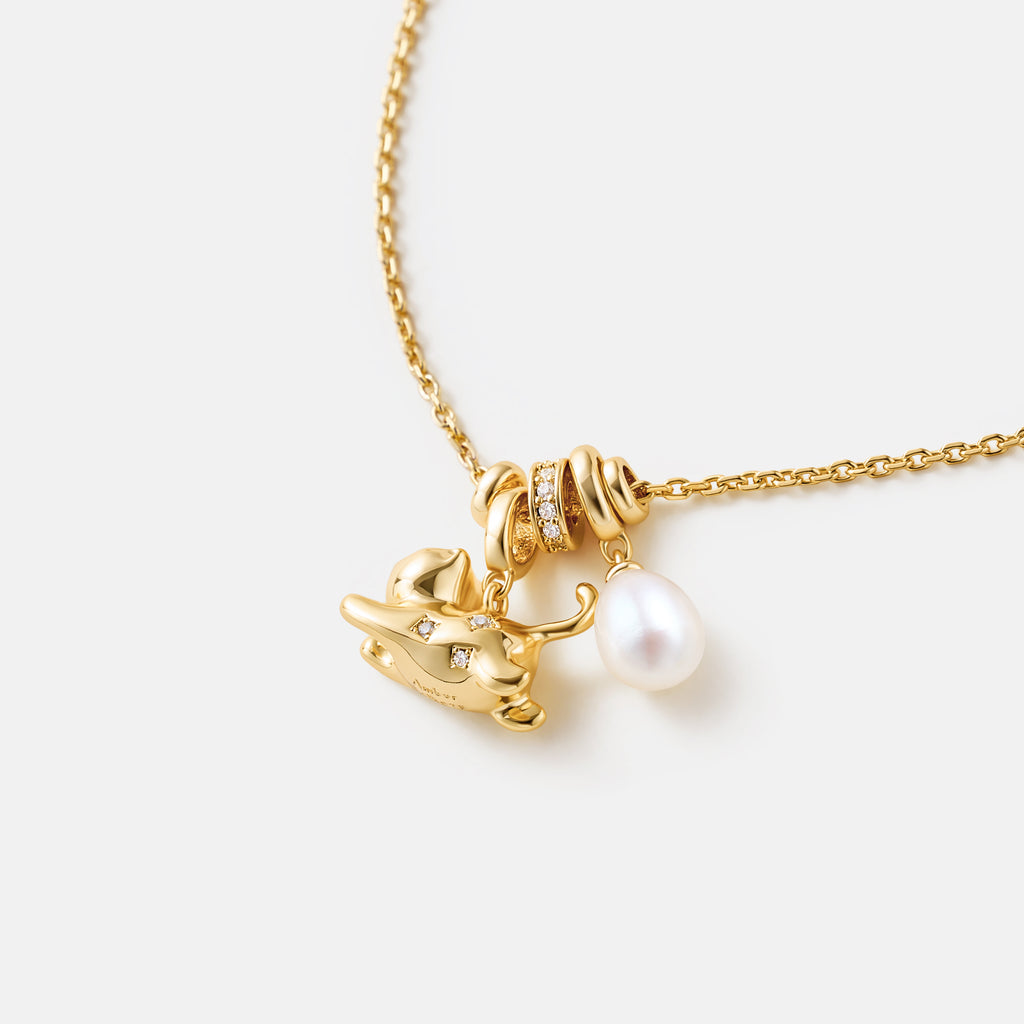 Playful Cat Pearl Necklace