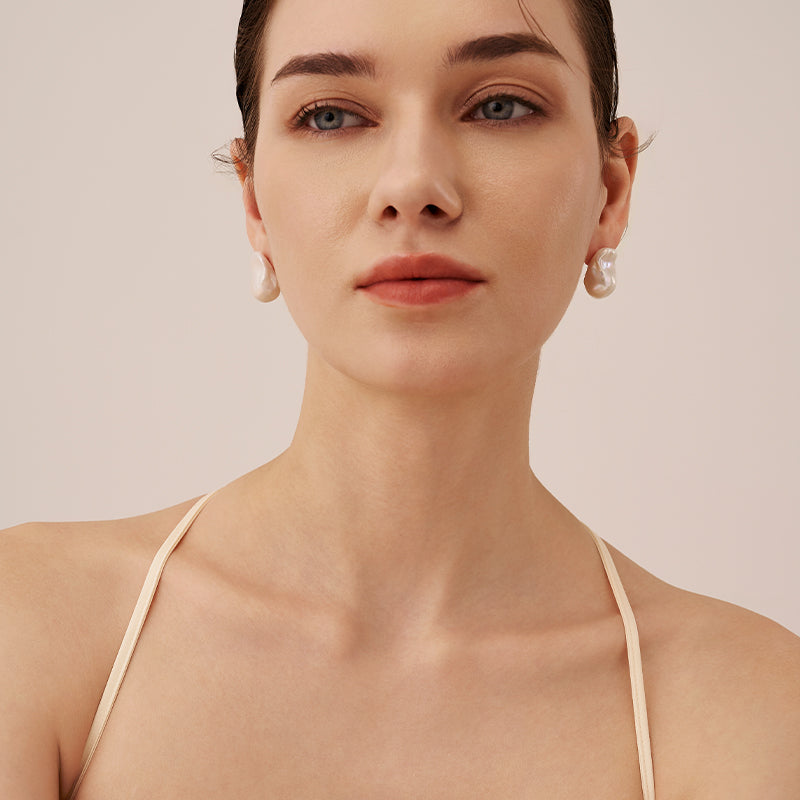 Baroque Pearl Earrings