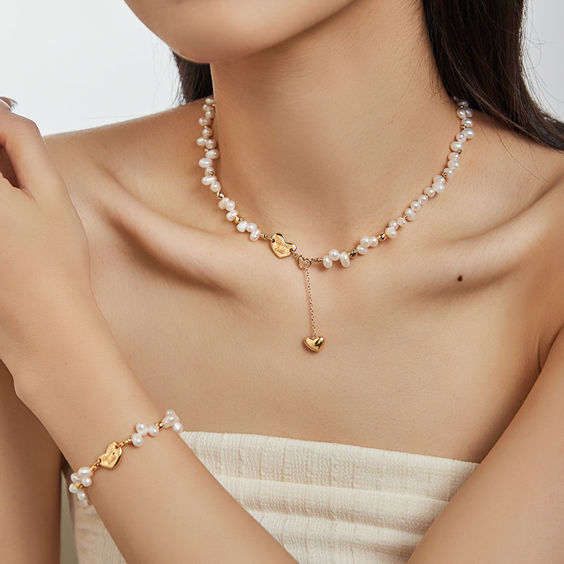 Lucky Heart Pearl Bracelet