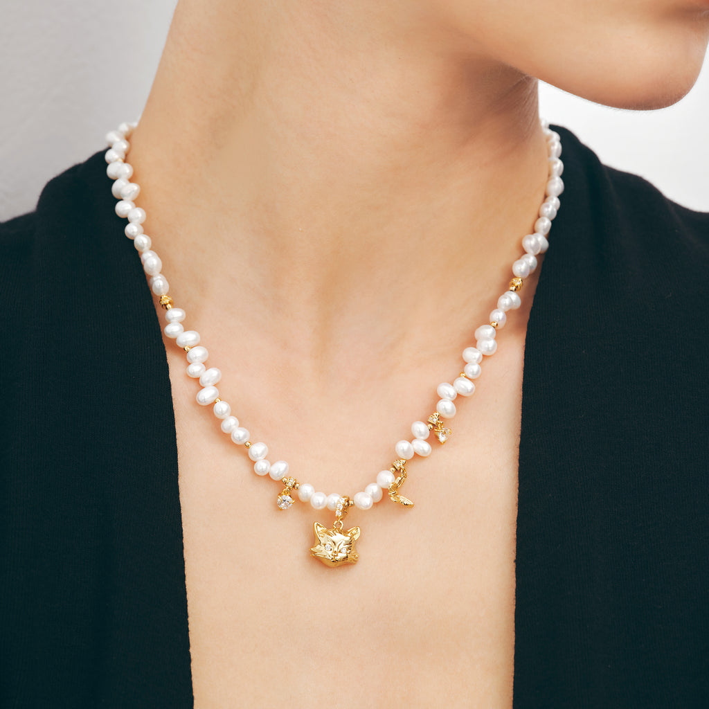 Personalized Cat Butterfly Pearl Necklace