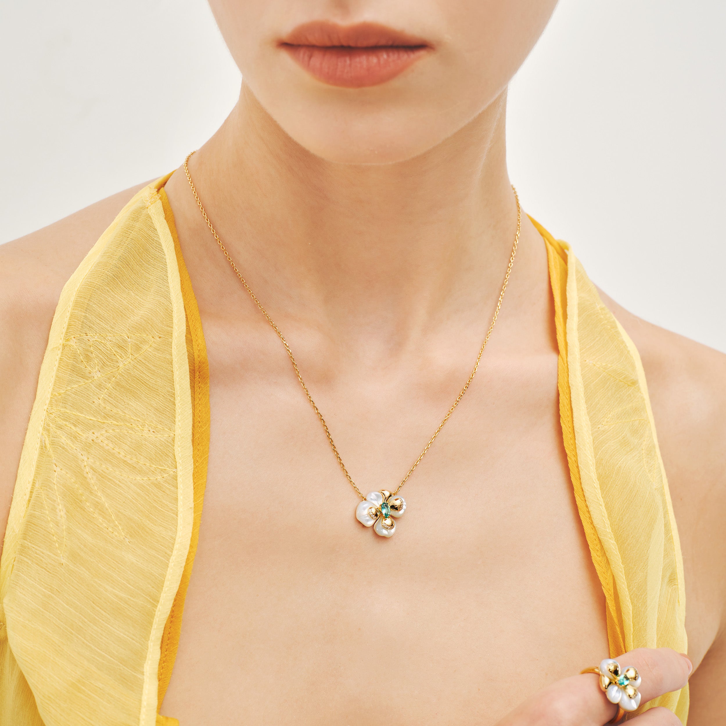 Chloris Pansy Necklace