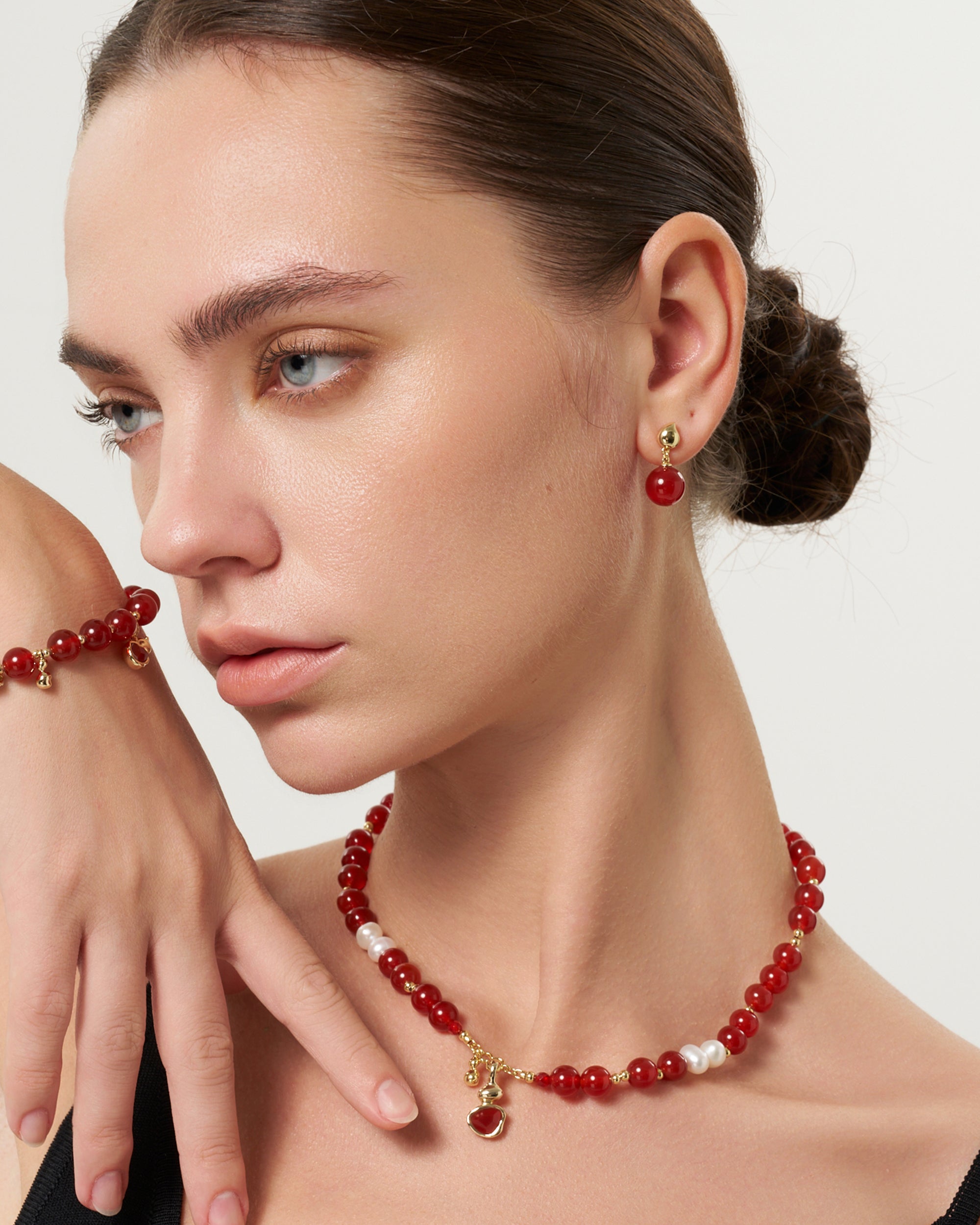 Wulu Red Agate Drop Earrings